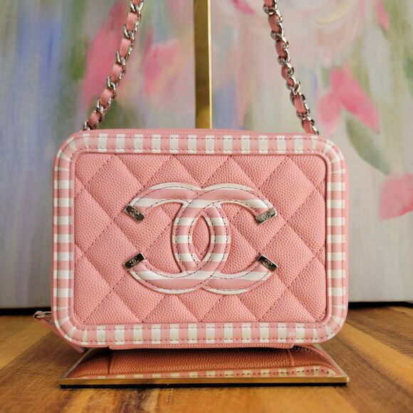 CHANEL Caviar Quilted Striped CC Filigree Clutch With Chain Pink White - Picture 2 of 11